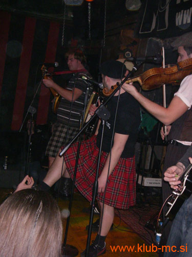 20090314_StPatricksDay_HappyOlMcWeasel_19