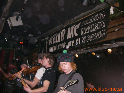 20090314_StPatricksDay_HappyOlMcWeasel_27