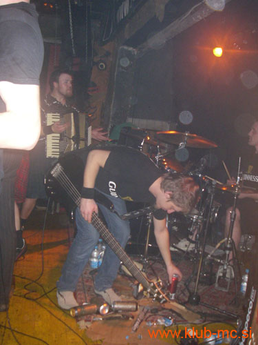 20090314_StPatricksDay_HappyOlMcWeasel_53