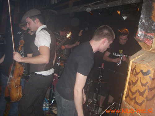 20090314_StPatricksDay_HappyOlMcWeasel_57