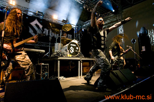 20090407_Hammerfall_Sabaton_Bloodbound13