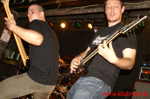 20090620_Vulvathrone_TremblingMadness_06