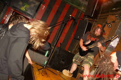 20090620_Vulvathrone_TremblingMadness_26