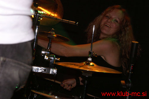 20091003_GodScard_IvsI_63