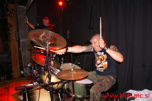 20091009_ANL_TheDrinkers_Eksodus_Hausarest057