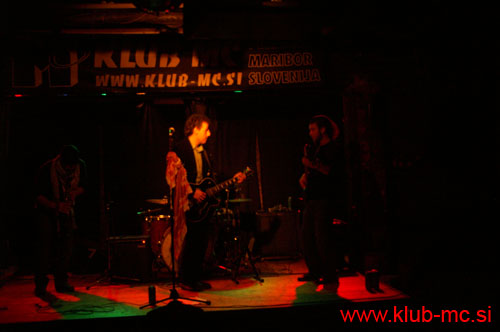 20091120_Kom3dija_18