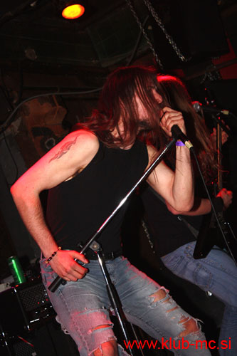 20100508_Heathen_Thraw_Loth10