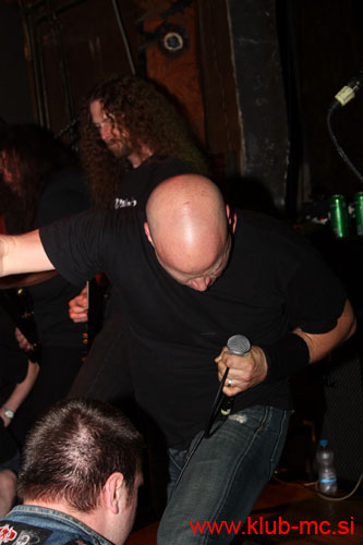 20100508_Heathen_Thraw_Loth36