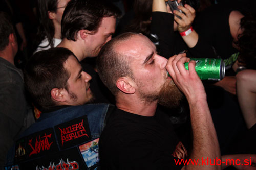 20100508_Heathen_Thraw_Loth38