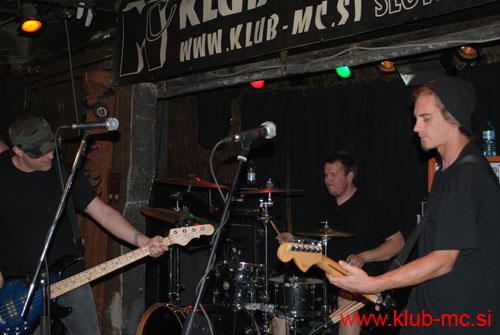 20100603_theCastingOut_40