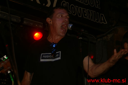 20100827_RealMcKenzies_01