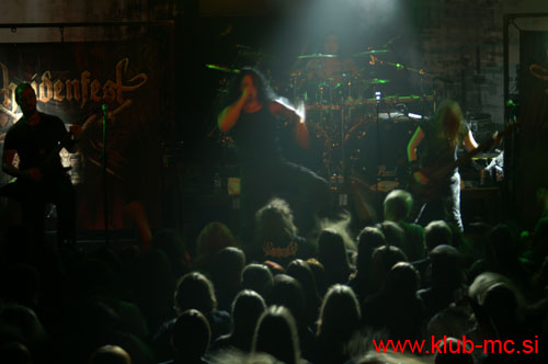 20100929_Twilight_o_t_Gods_Ensiferum_Swashbuckle_Heidevolk_31