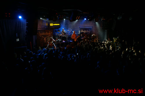 20100929_Twilight_o_t_Gods_Ensiferum_Swashbuckle_Heidevolk_35