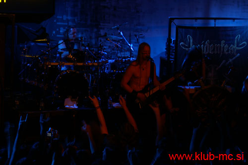 20100929_Twilight_o_t_Gods_Ensiferum_Swashbuckle_Heidevolk_38