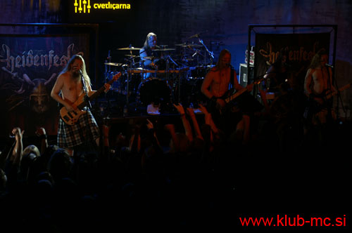 20100929_Twilight_o_t_Gods_Ensiferum_Swashbuckle_Heidevolk_39