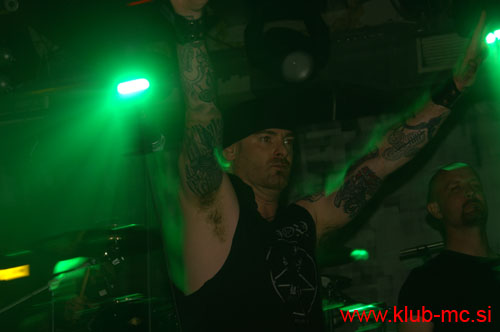 20100929_Twilight_o_t_Gods_Ensiferum_Swashbuckle_Heidevolk_45