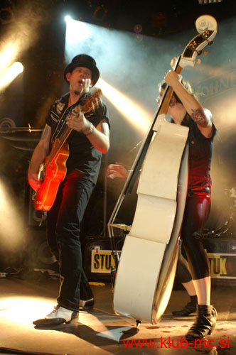 20101027_BigJohnBates_VooDooDollz_46