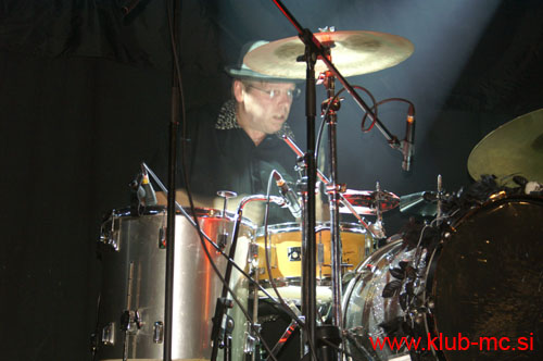 20101027_BigJohnBates_VooDooDollz_60