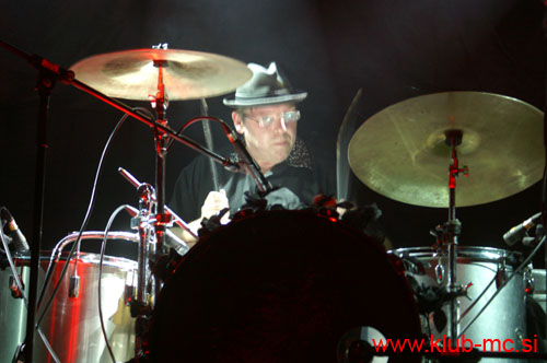 20101027_BigJohnBates_VooDooDollz_76