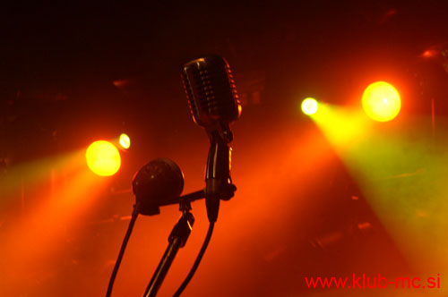 20101027_BigJohnBates_VooDooDollz_82