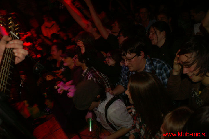 20110319_HappyOlMcWeasel_43