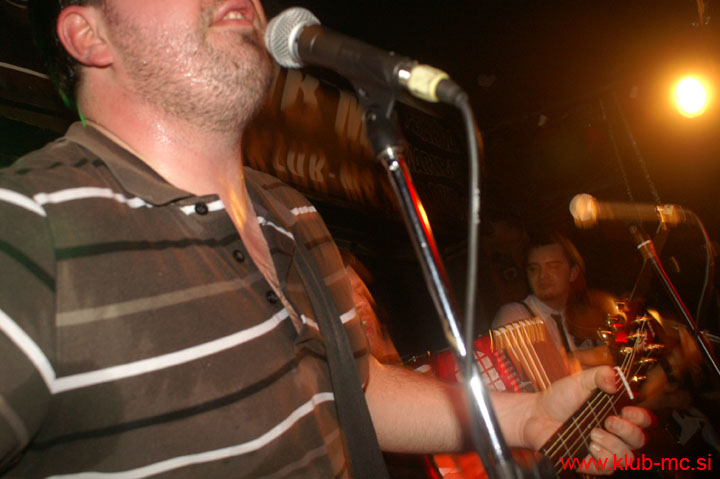 20110319_HappyOlMcWeasel_63