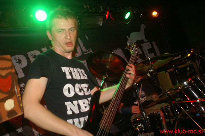 20110319_HappyOlMcWeasel_64