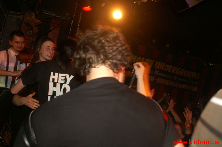 20110319_HappyOlMcWeasel_73
