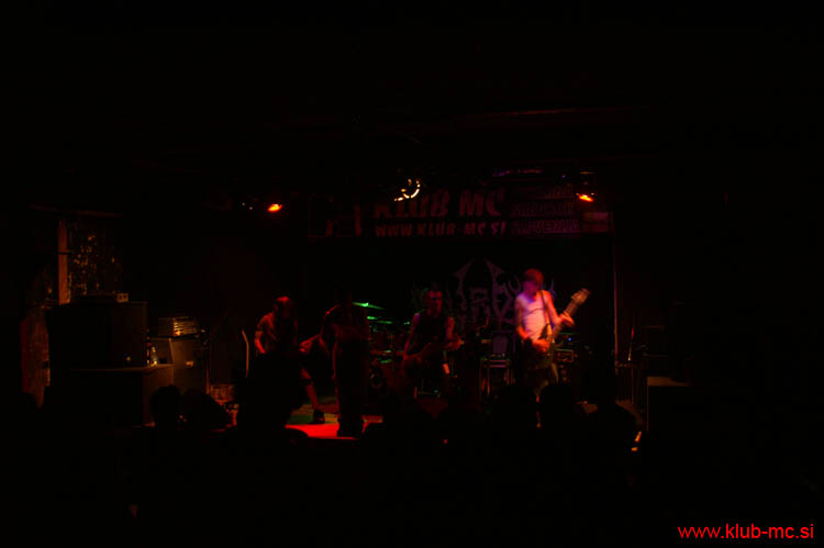 20110924_Absurdity_SilenceBefore_03