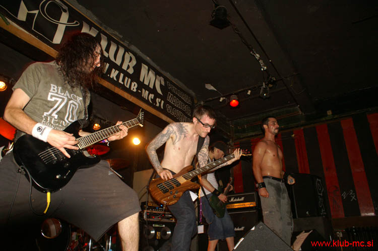 20110924_Absurdity_SilenceBefore_41