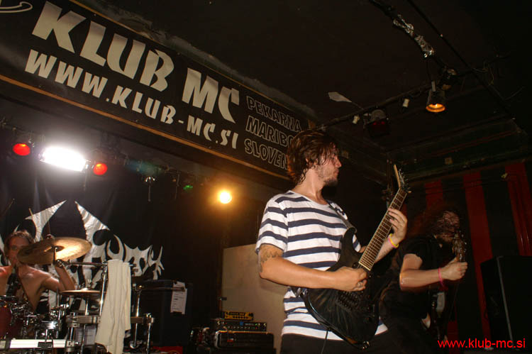 20110924_Absurdity_SilenceBefore_59