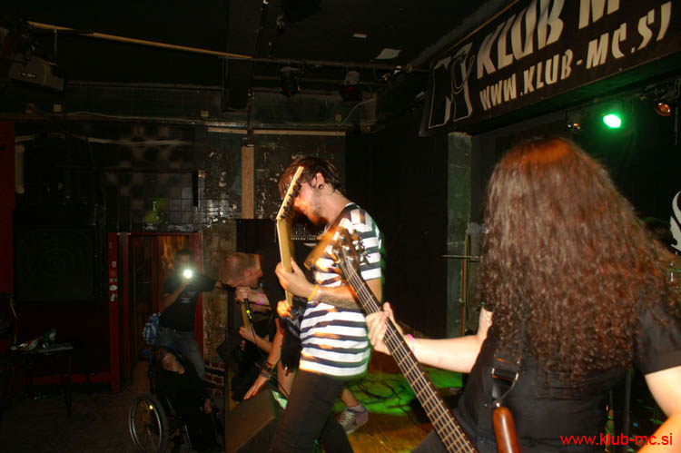 20110924_Absurdity_SilenceBefore_64