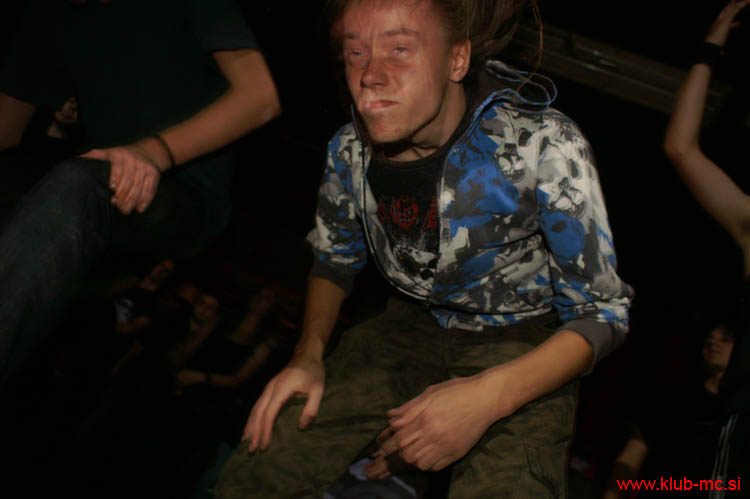 20110924_Absurdity_SilenceBefore_69