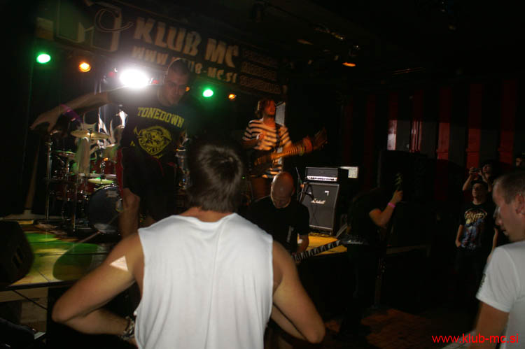20110924_Absurdity_SilenceBefore_88