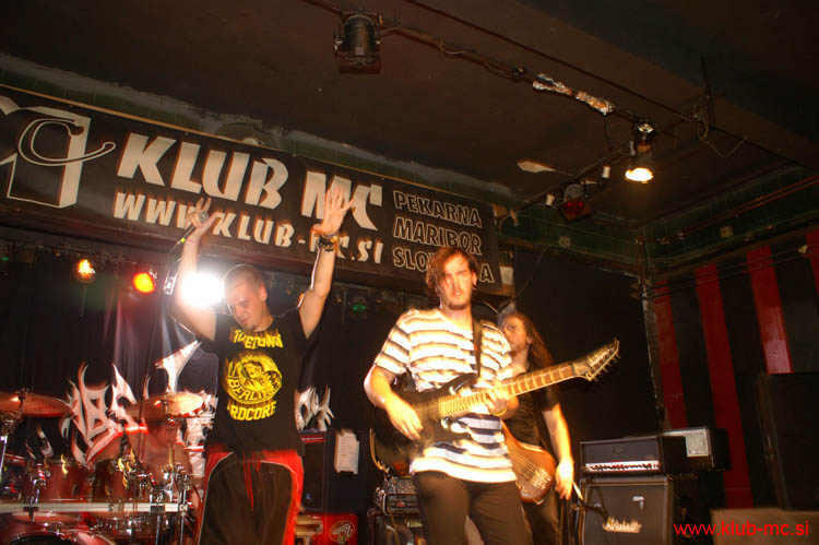 20110924_Absurdity_SilenceBefore_94