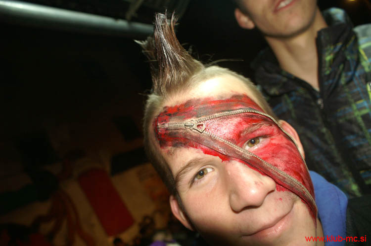 20111031_Halloween_23