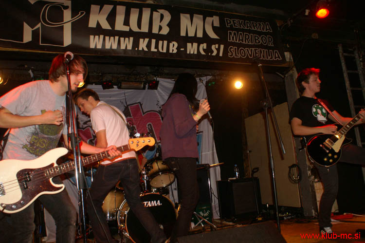 20111105_DobrodelniKoncertZaAzil_62
